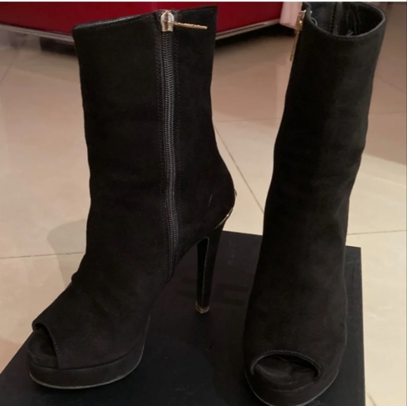 ELISABETTA FRANCHI ankle boots size 7 - Picture 3 of 6